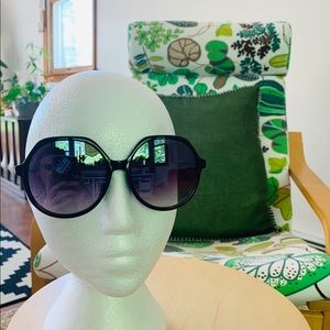 Large Round Sunglasses